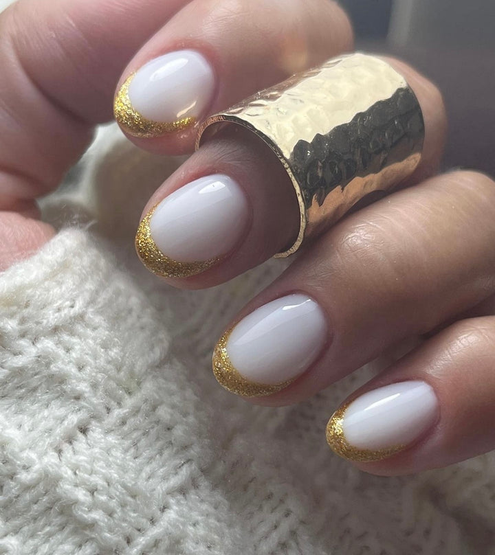 White Rubber Base Pzl Nails