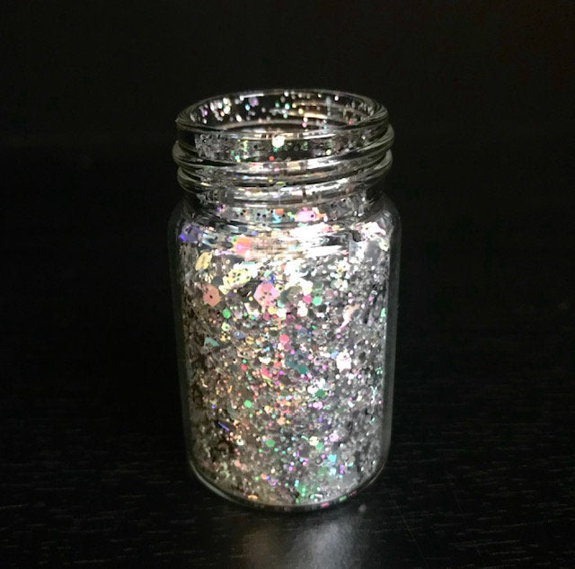 Holographic Silver Glitter Pzl Nails