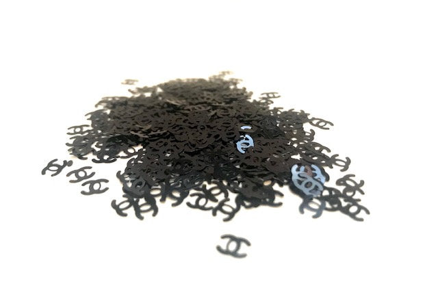 Chanel Shapes Pzl Nails