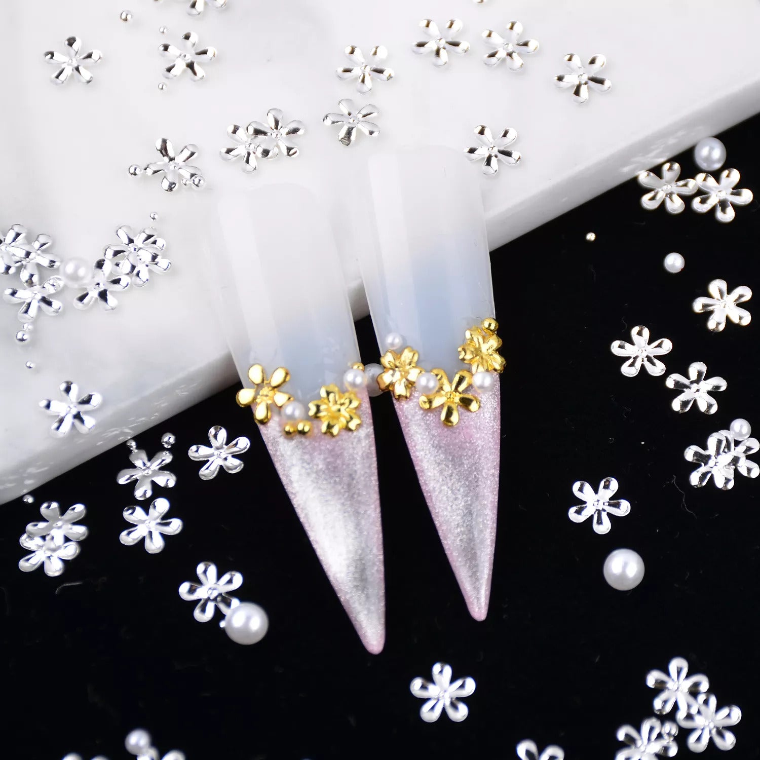 3D Pearl flowers - Pzl Nails